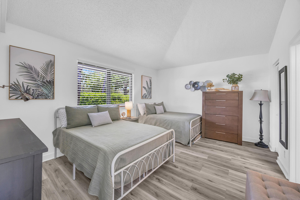 836 Club Drive - Photo 26