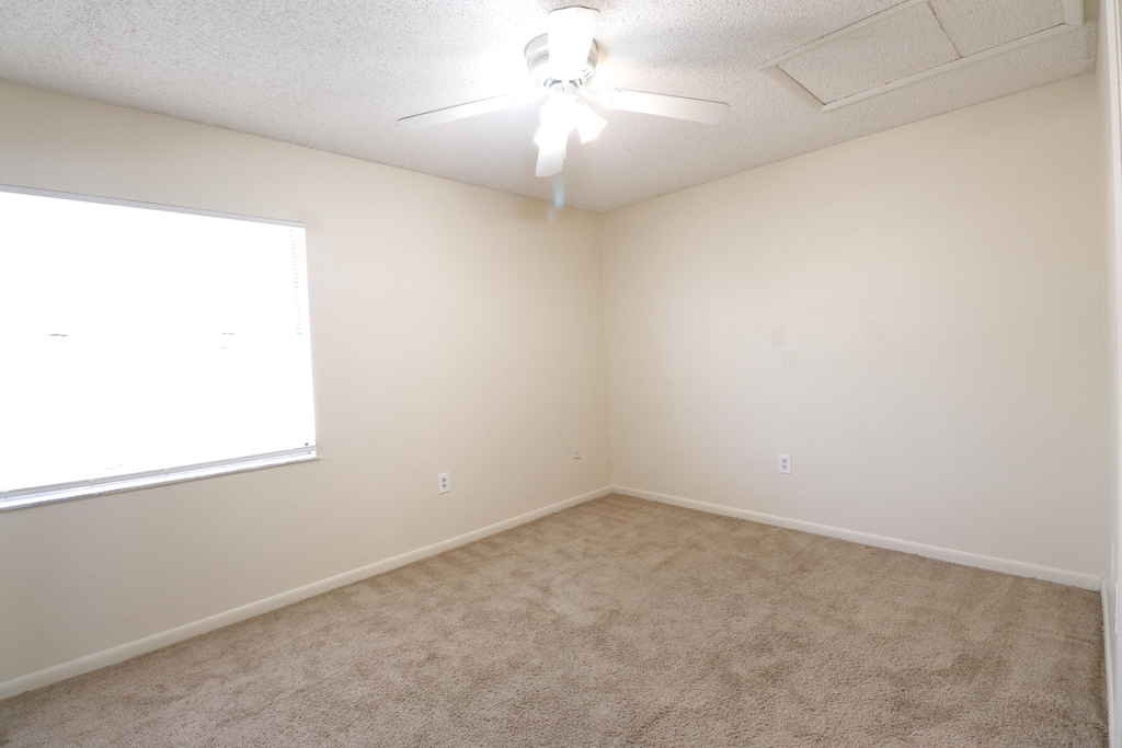 2016 S 10th Street - Photo 7