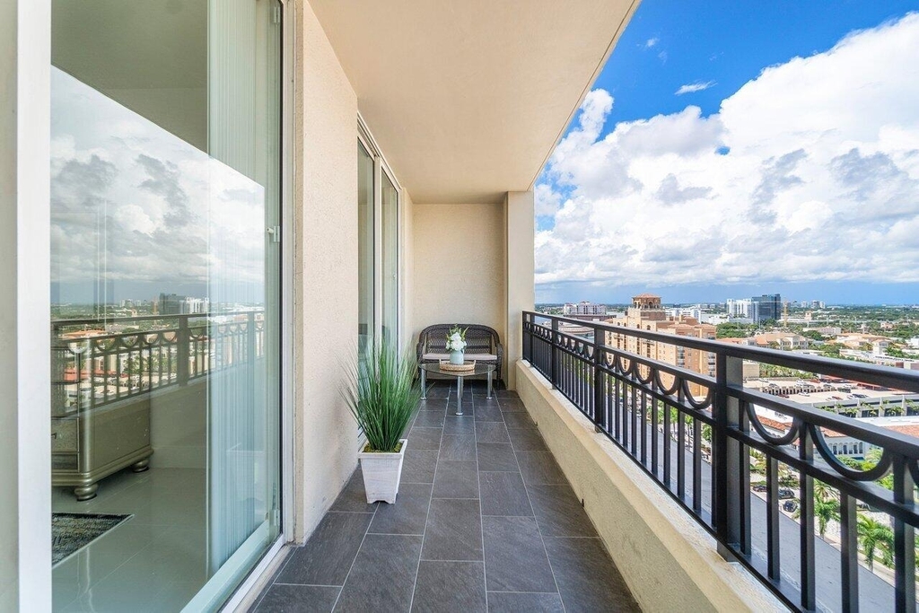 550 Okeechobee Boulevard - Photo 13