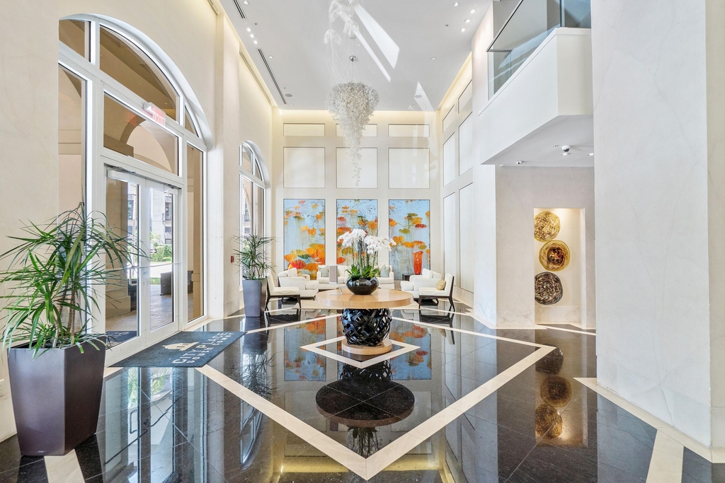 550 Okeechobee Boulevard - Photo 34