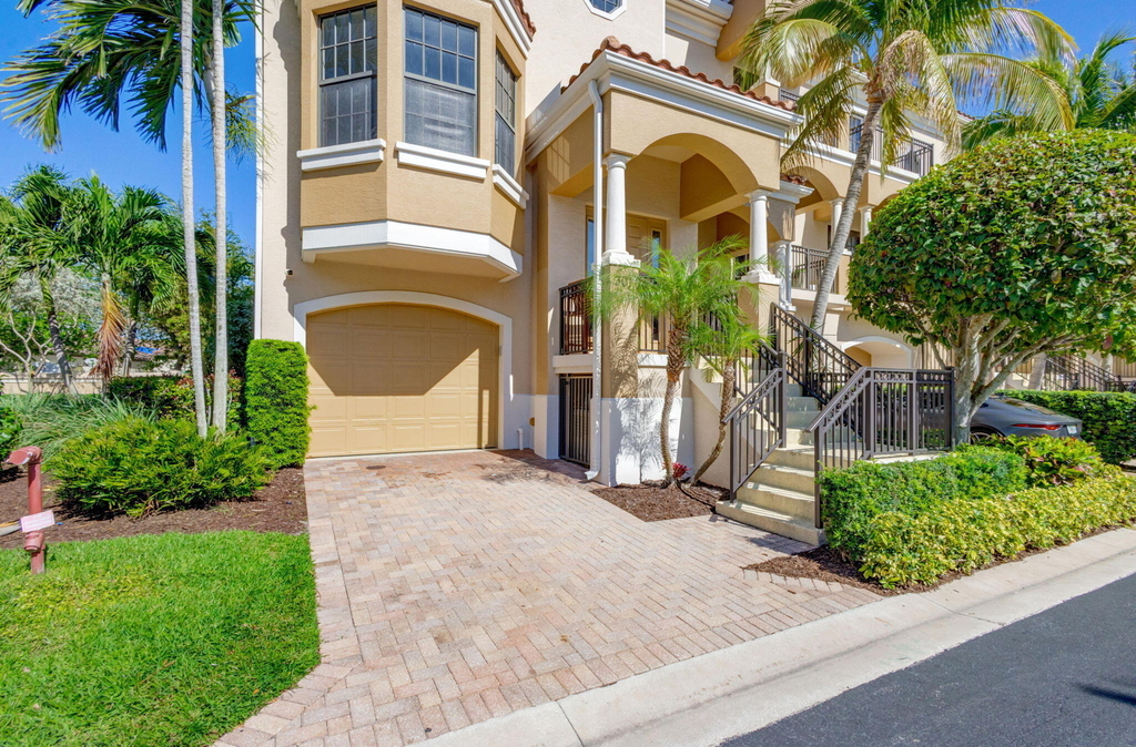 301 Del Sol Circle - Photo 3