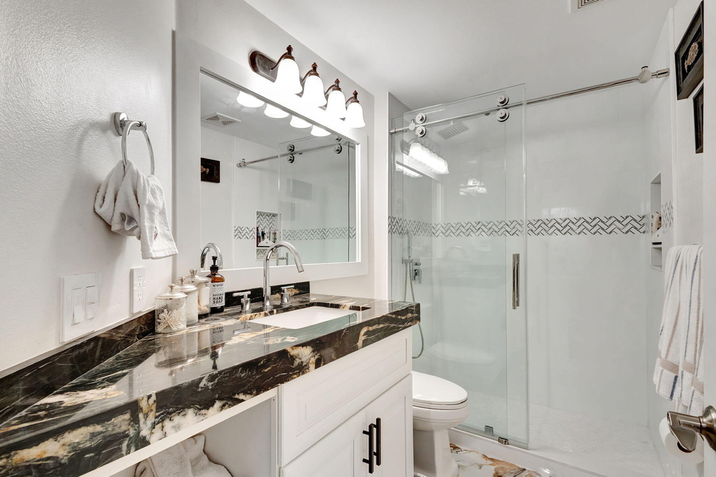 301 Del Sol Circle - Photo 44