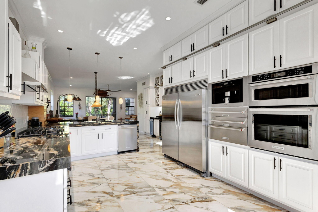 301 Del Sol Circle - Photo 15