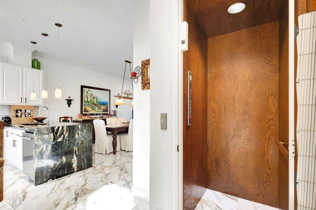 301 Del Sol Circle - Photo 8
