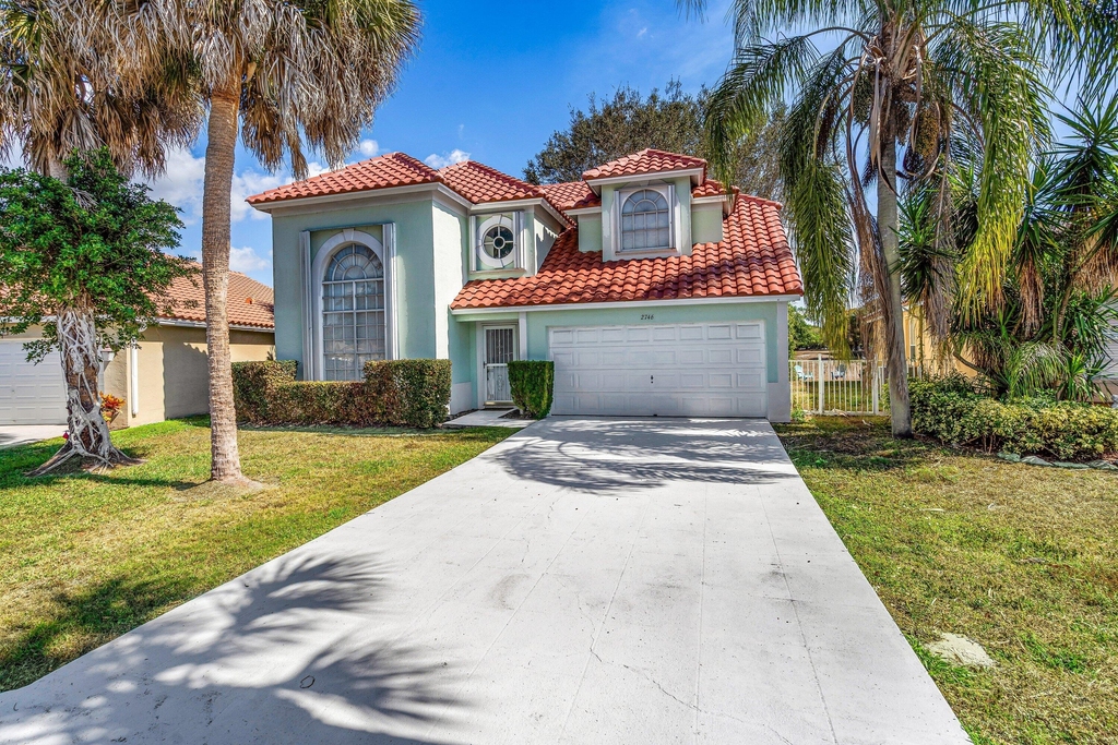 2746 Linkside Drive - Photo 0