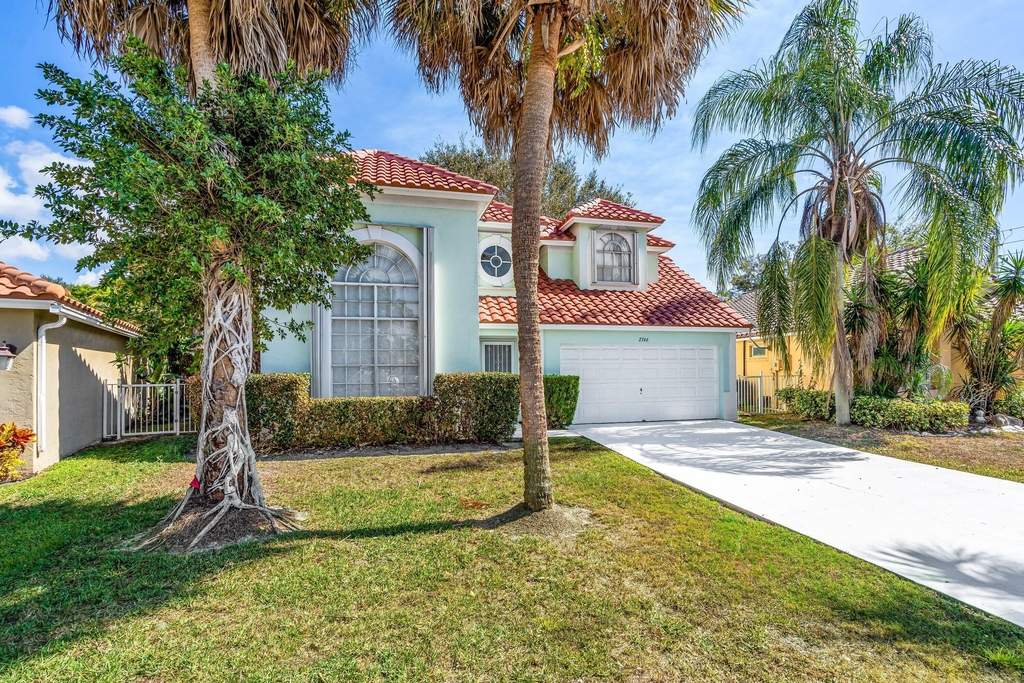 2746 Linkside Drive - Photo 1