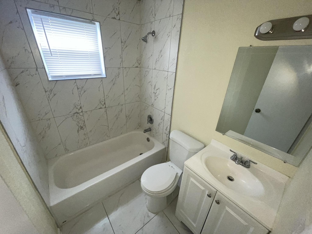 5320 Harriet Place - Photo 20