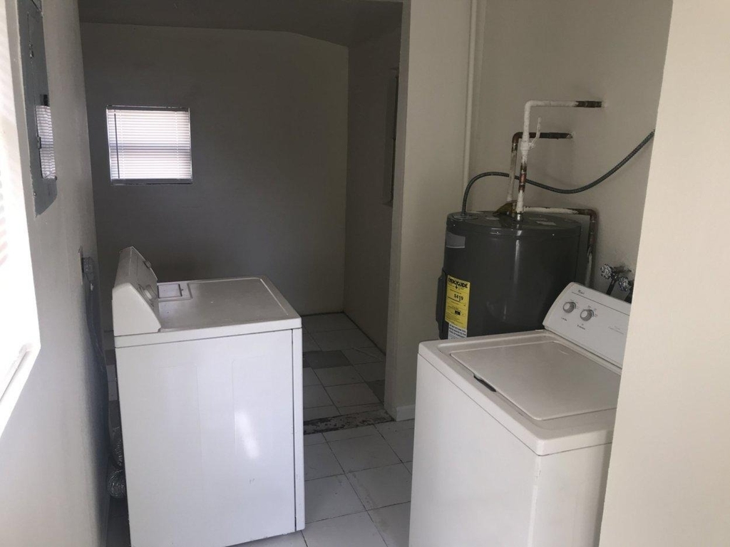 5320 Harriet Place - Photo 18