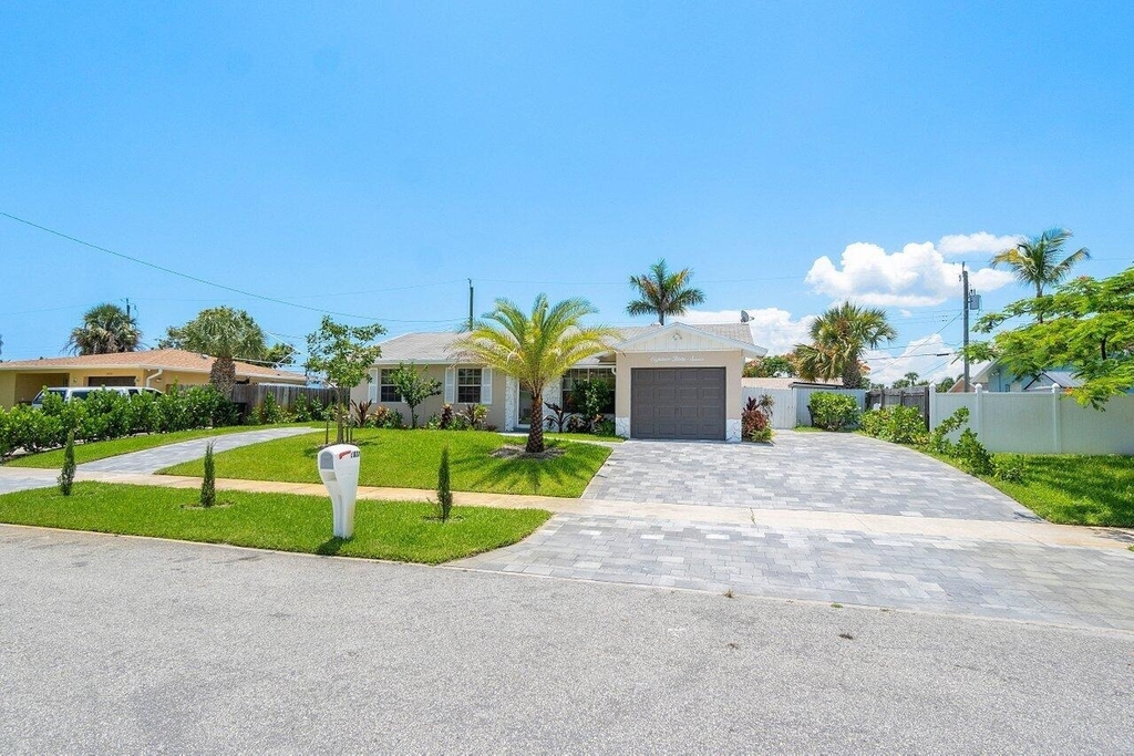 1837 16th Avenue N - Photo 1