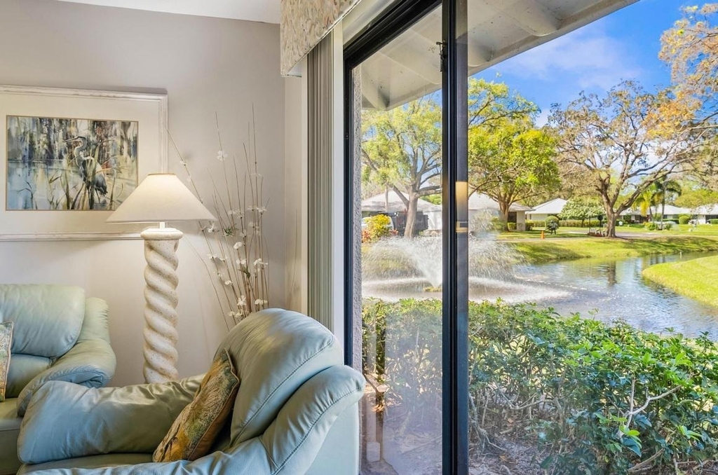 406 Club Drive - Photo 14