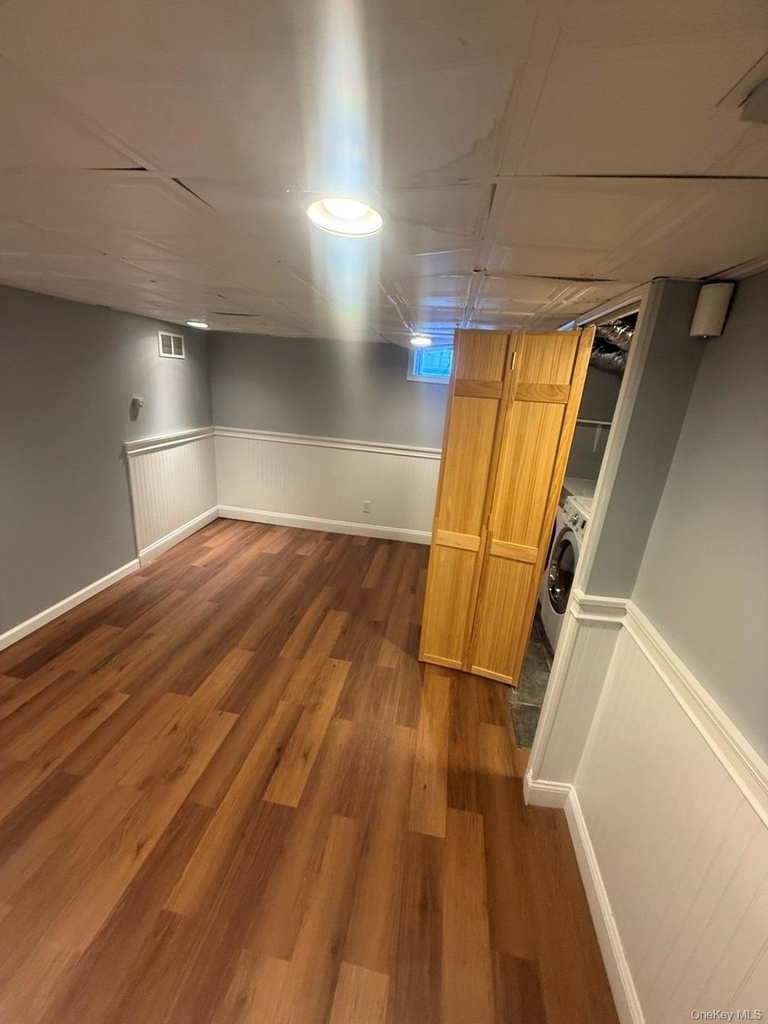 396 Chestnut Avenue - Photo 5