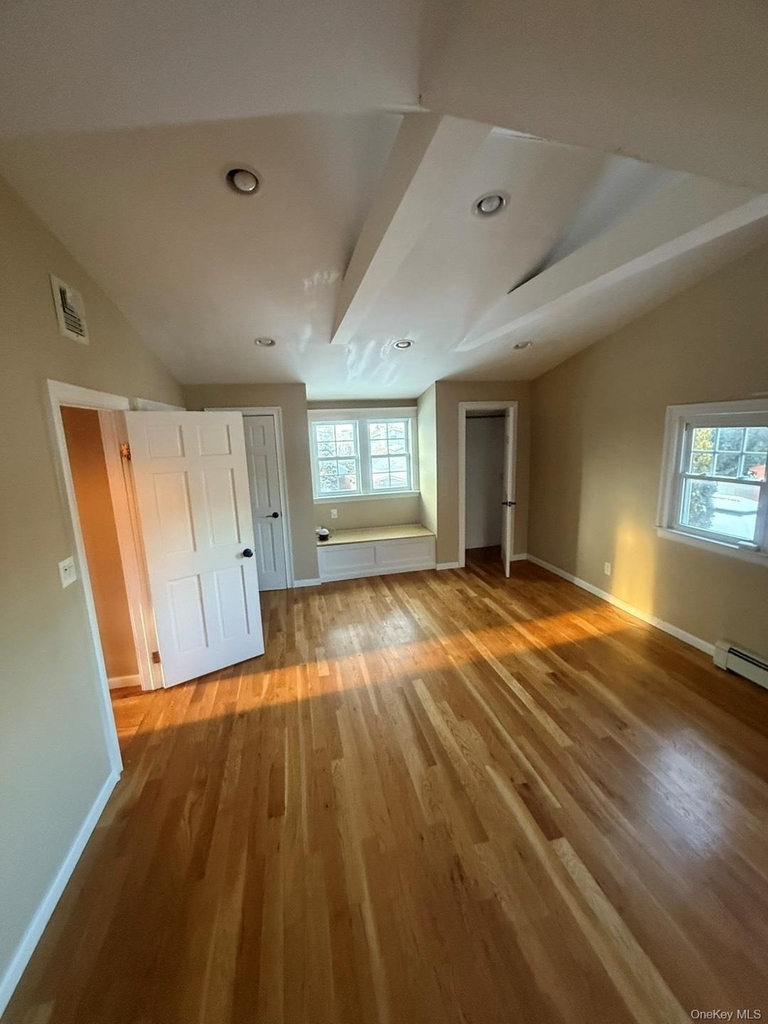 396 Chestnut Avenue - Photo 13