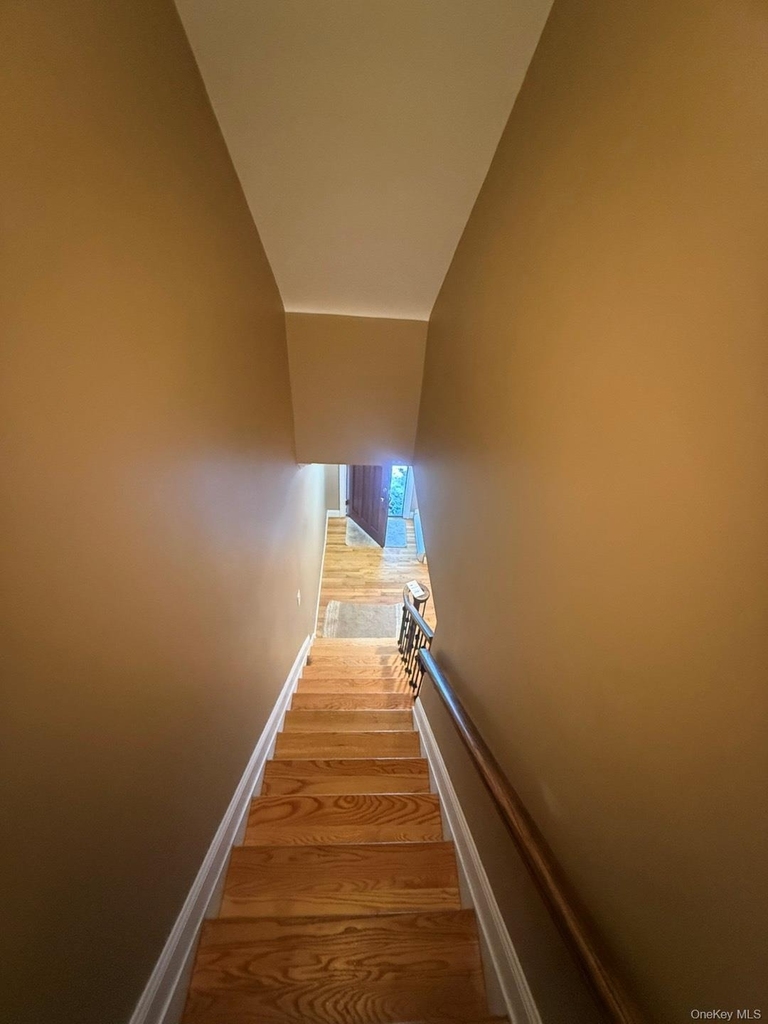 396 Chestnut Avenue - Photo 17