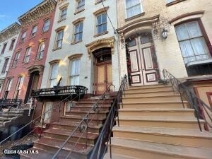 17 Ash Grove Place - Photo 0