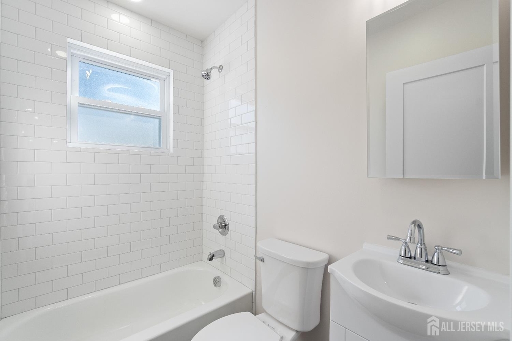 826 George Street - Photo 14