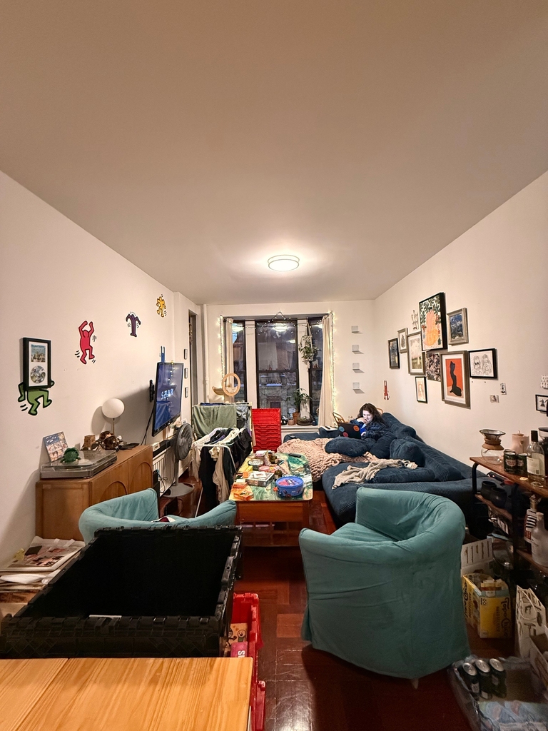 609 W 137th Street - Photo 8