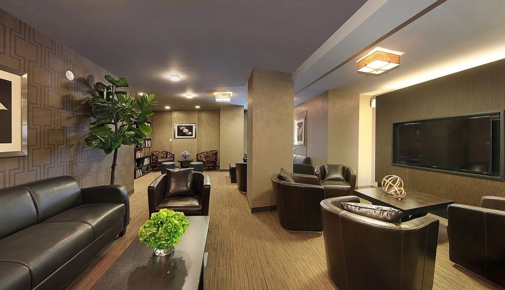 609 W 137th Street - Photo 12