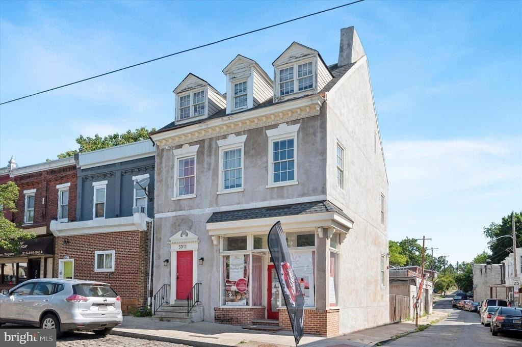 5011 Germantown Avenue - Photo 0