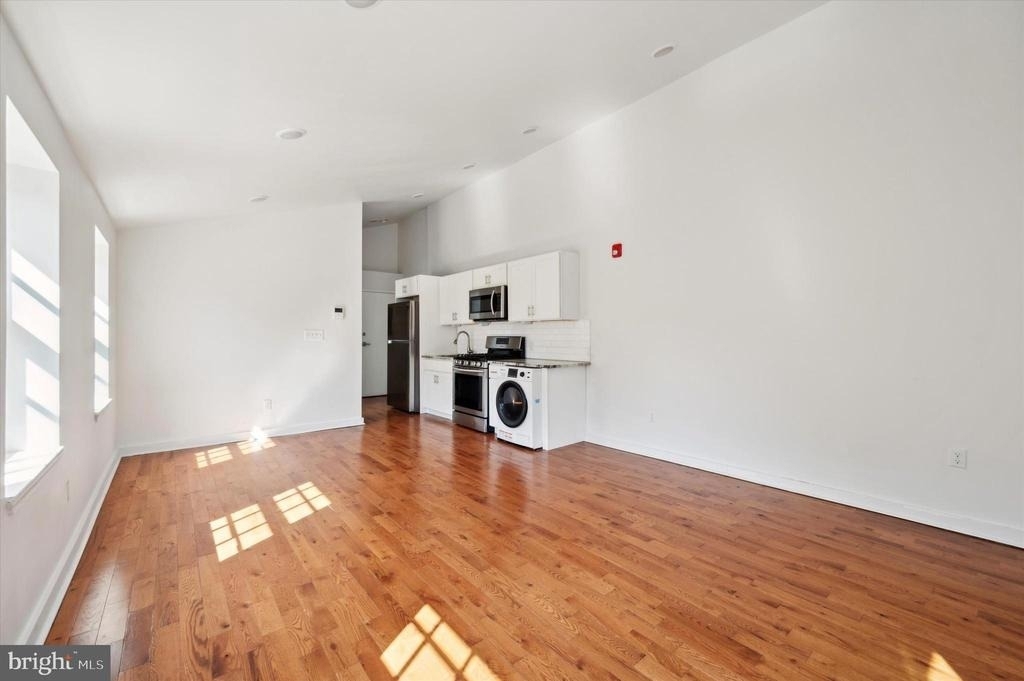 5011 Germantown Avenue - Photo 9