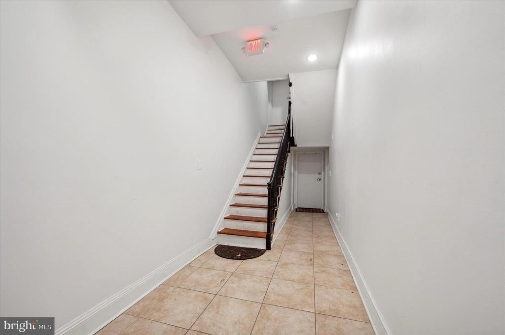 5011 Germantown Avenue - Photo 14