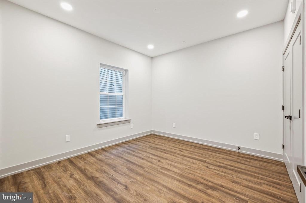 1426 1426 N 7th - Photo 9
