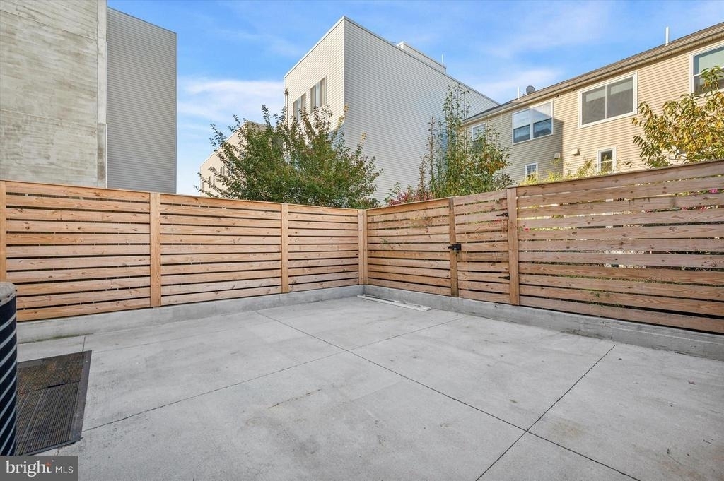 1426 1426 N 7th - Photo 16