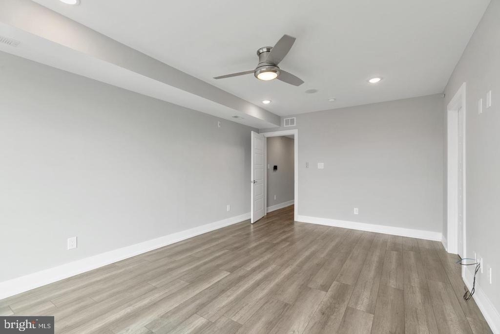 419 W Cumberland Street - Photo 14