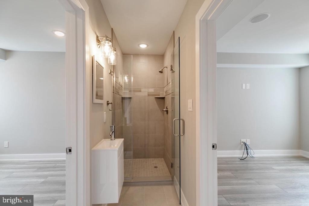419 W Cumberland Street - Photo 4