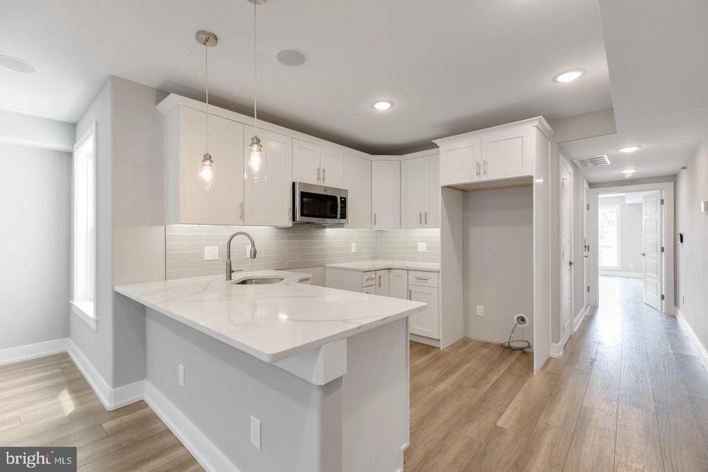 419 W Cumberland Street - Photo 8