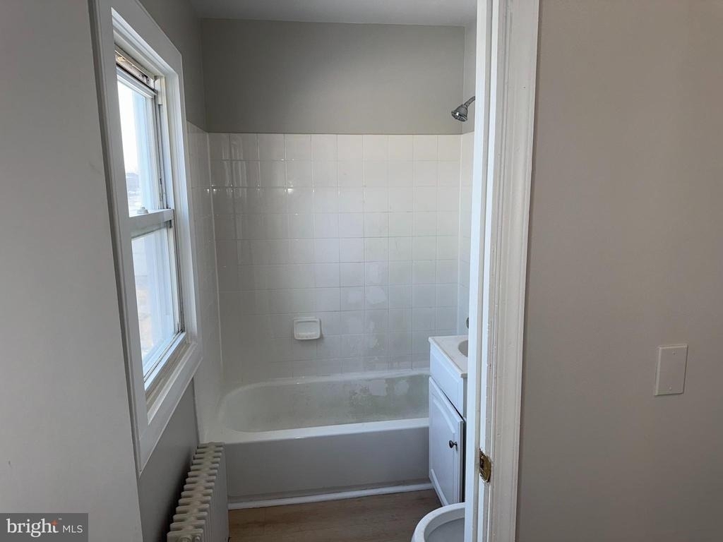 706 Chain Street - Photo 4
