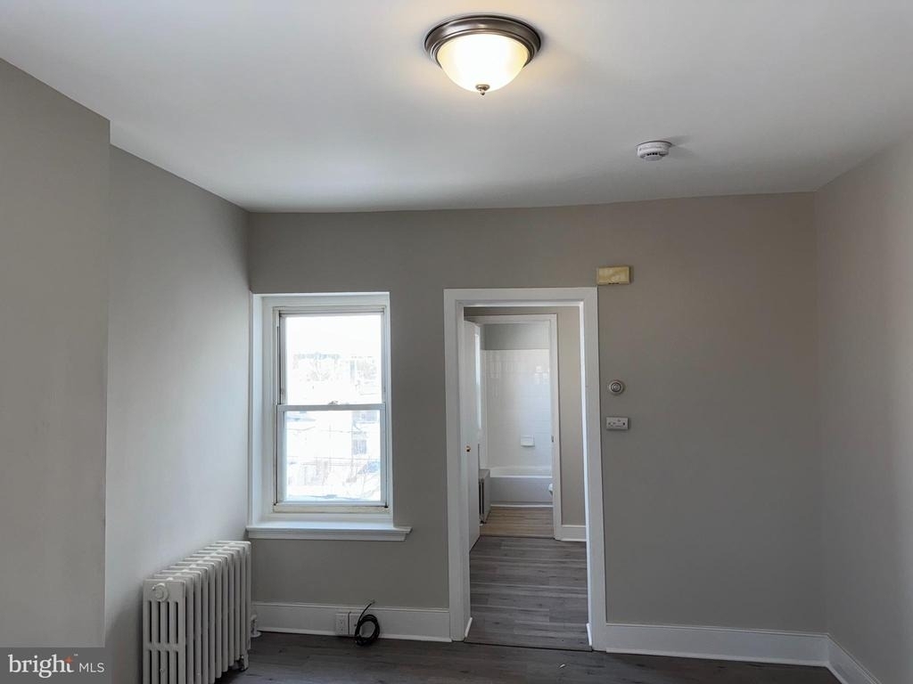 706 Chain Street - Photo 9