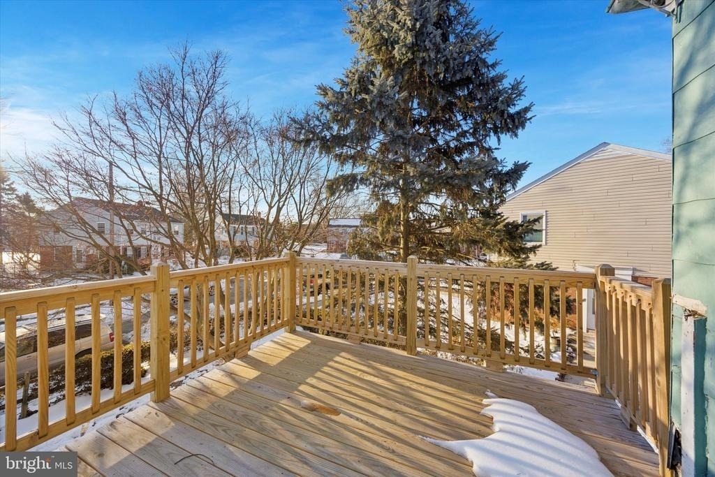 206 W Parkway Avenue - Photo 14