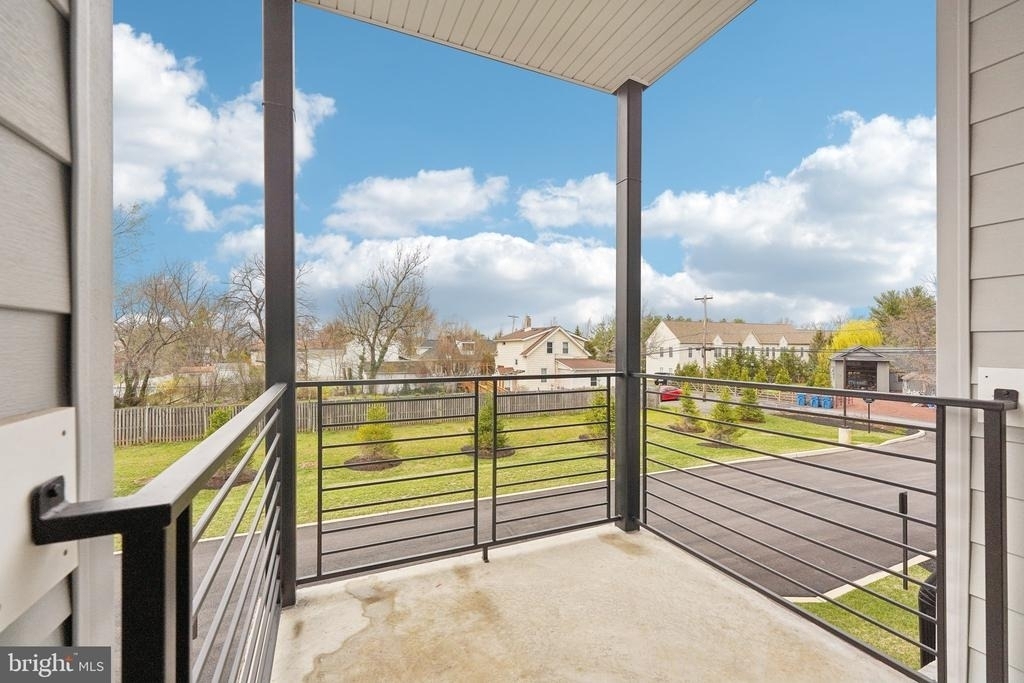 2421 Bristol Road - Photo 16