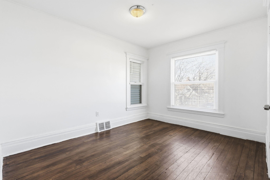550 Mount Vernon Street - Photo 16