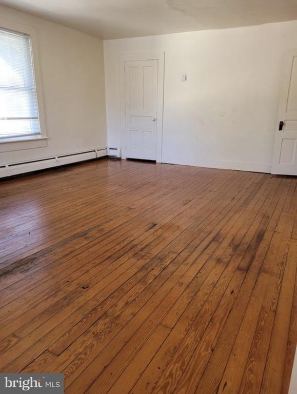 35 W Camden Wyoming Avenue - Photo 3