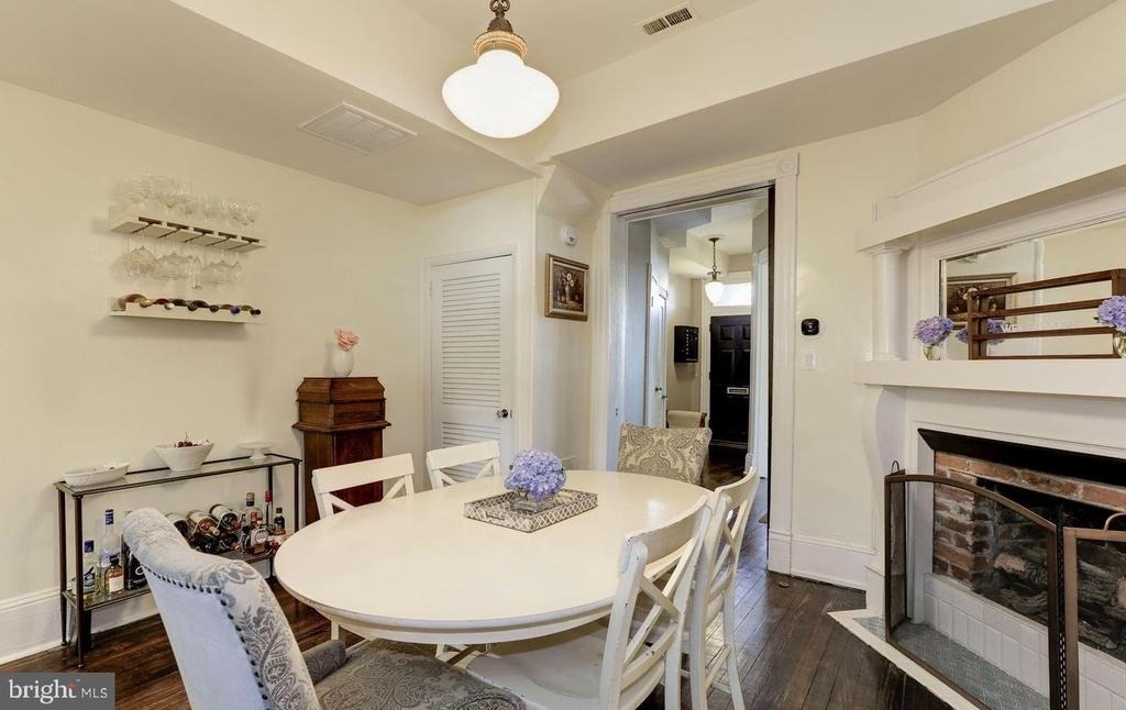1932 35th Street Nw - Photo 5