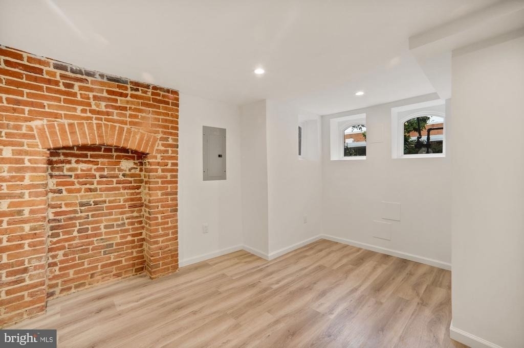 1215 S Street Nw - Photo 7