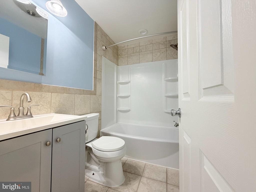 1709 Trinidad Avenue Ne - Photo 5