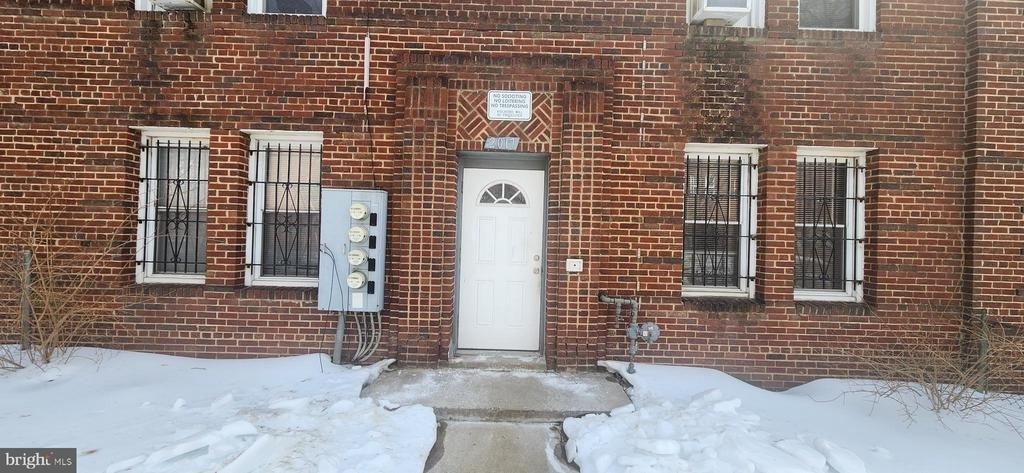 2017 I Street Ne - Photo 0