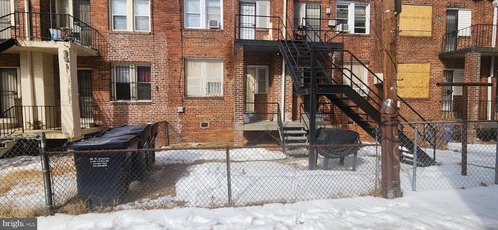 2017 I Street Ne - Photo 16