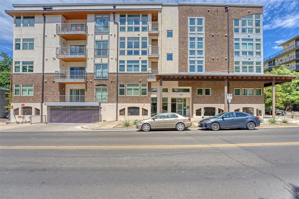 908 Nueces St - Photo 20