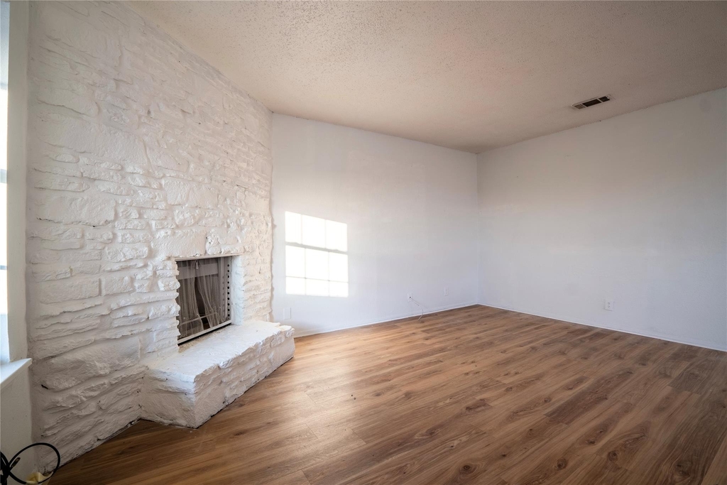 10209 Brownie Dr - Photo 0
