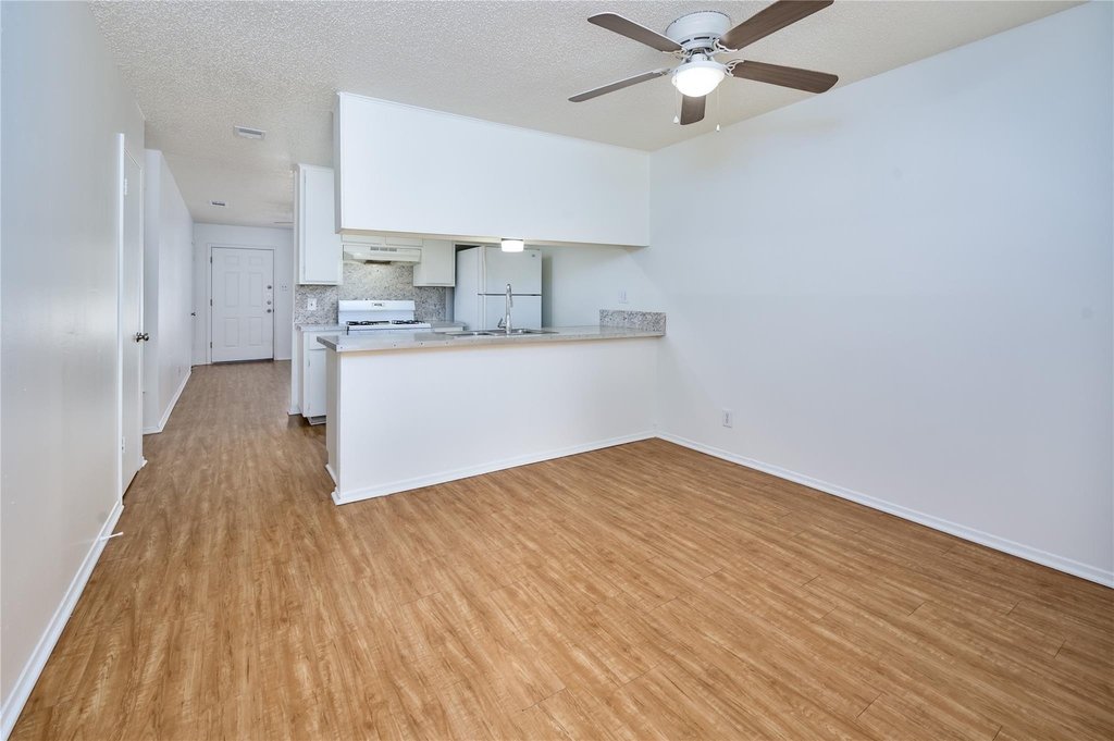 120 Coers Cir - Photo 5