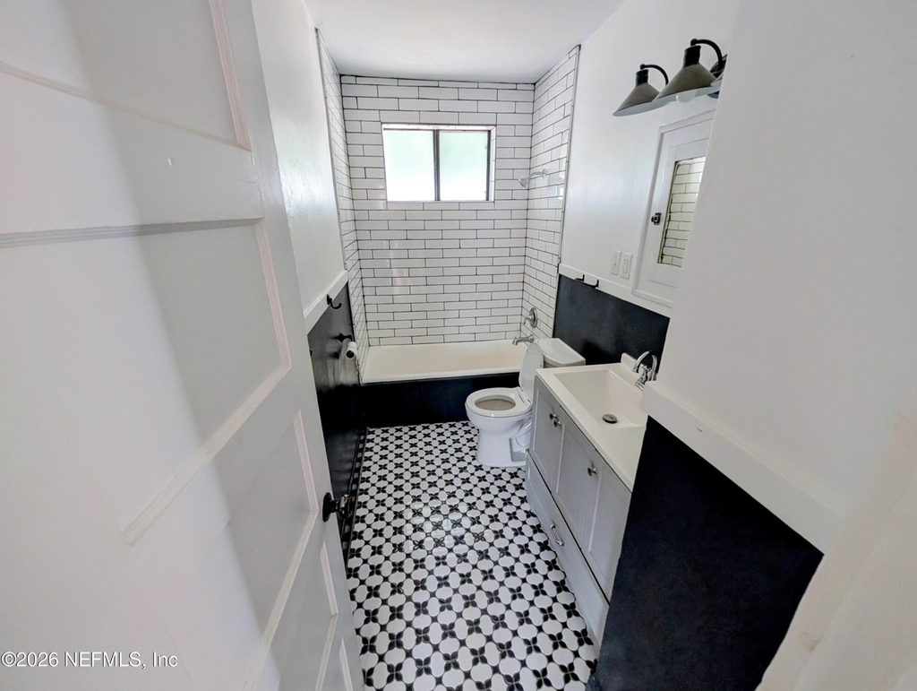 2701 Myra Street - Photo 8