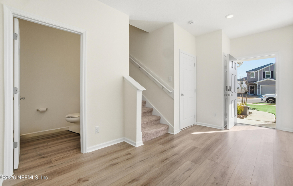 7662 Merchants Way - Photo 4