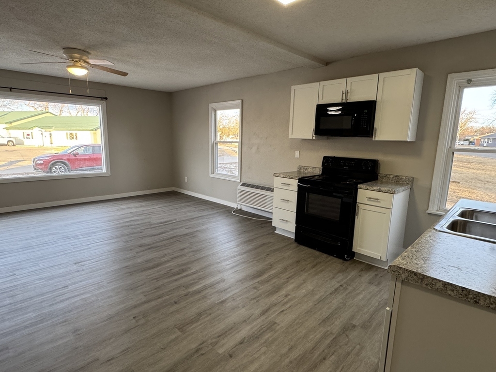 4624 Cheyenne Avenue - Photo 5