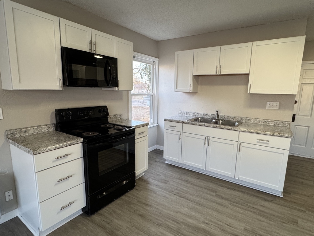 4624 Cheyenne Avenue - Photo 4