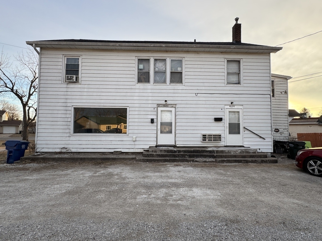 4624 Cheyenne Avenue - Photo 0