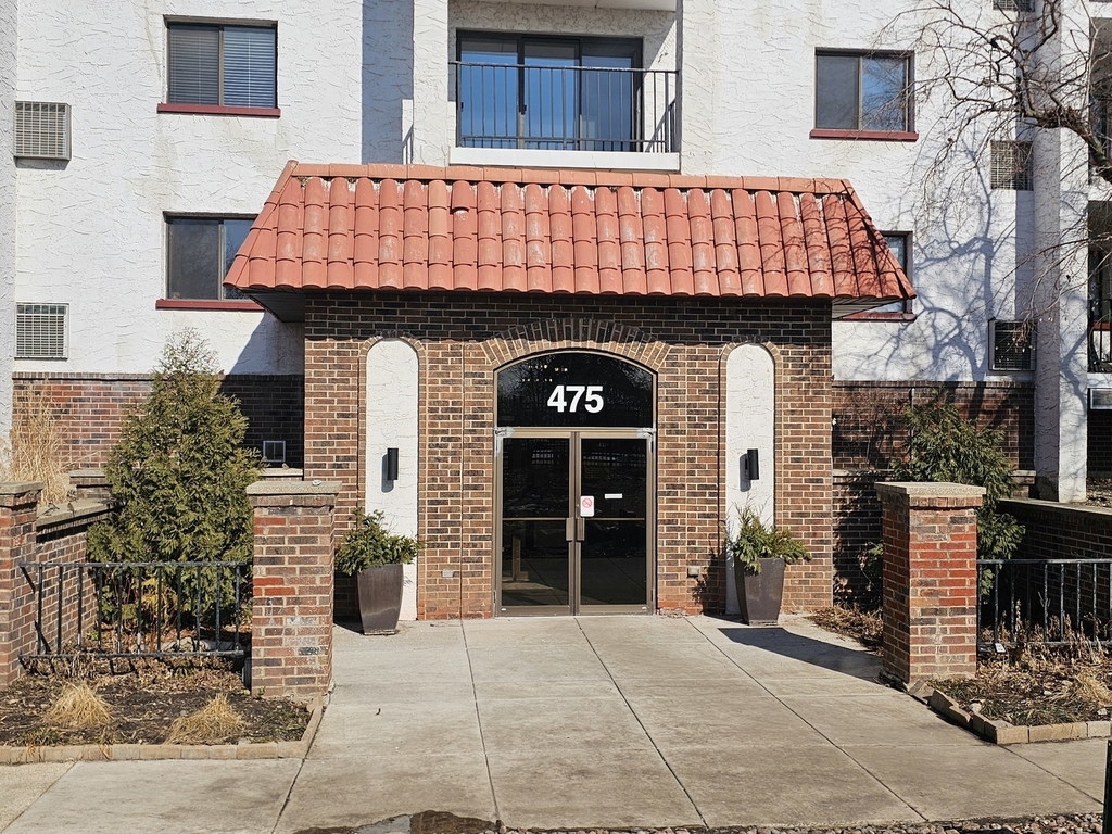 475 Plum Creek Drive - Photo 2