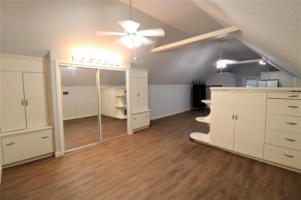 1702 Cougar Creek Street - Photo 8